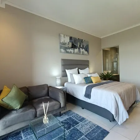 1320 Menlyn Maine Residences Pretoria Exterior photo